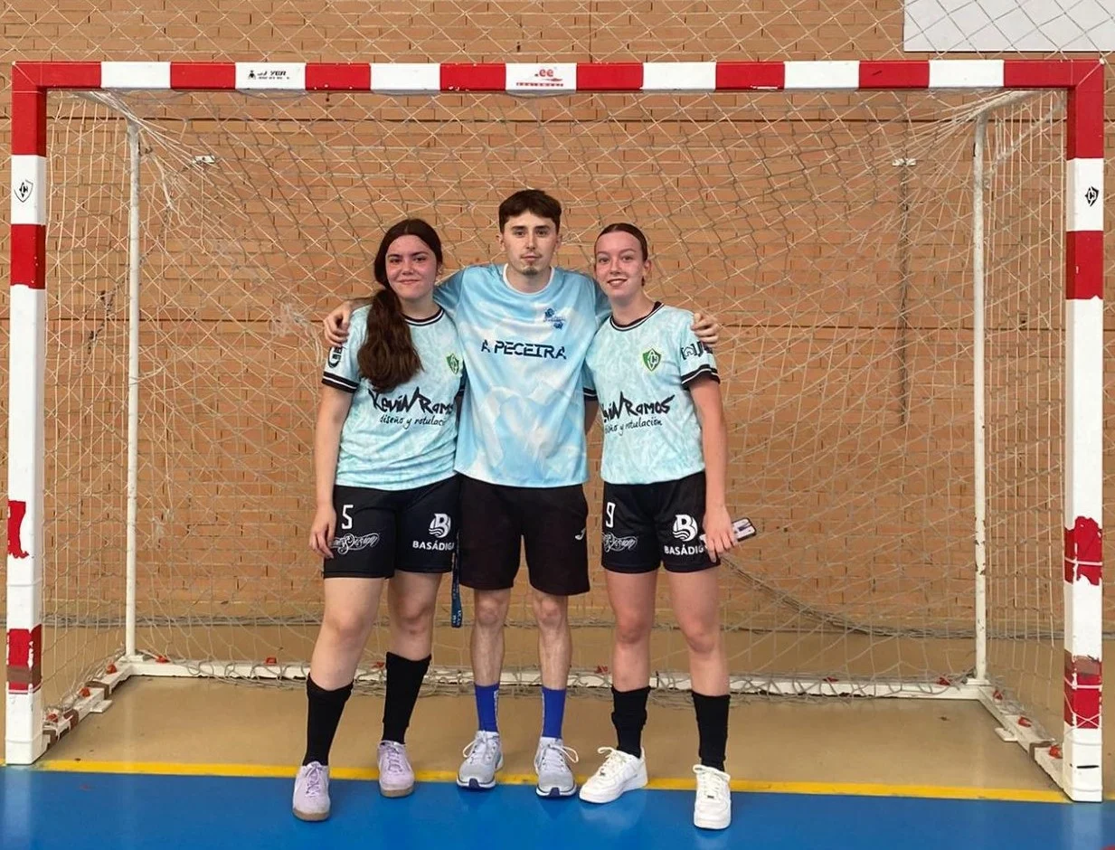 Foto 46 de Fútbol y Voley